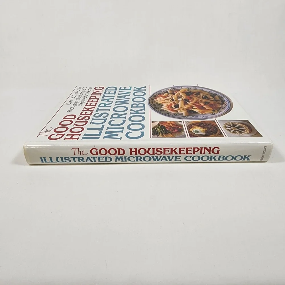VTG The Good Housekeeping Illustrated Microwave Cookbook Hardcover 500 Recipes‎